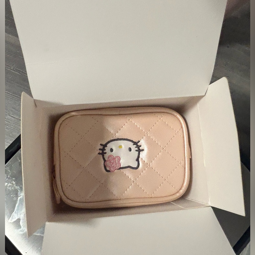 baby g hello kitty
